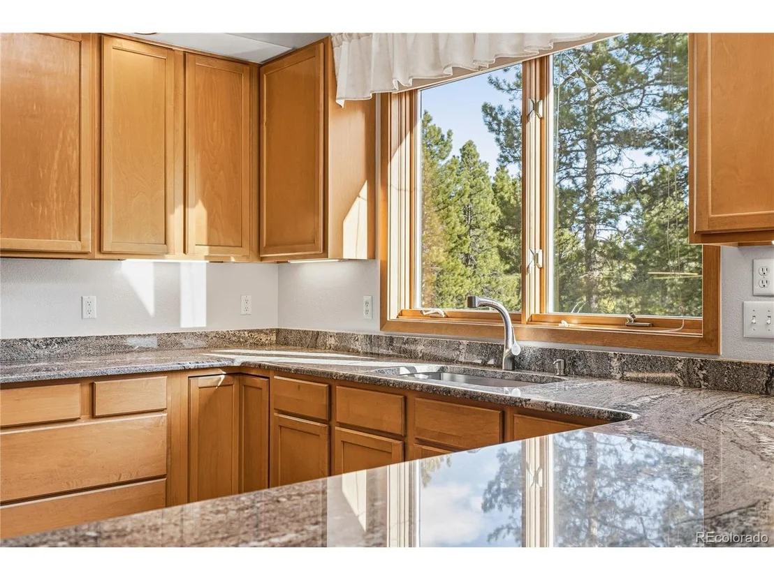 Photo of 9274 Sandy Ln