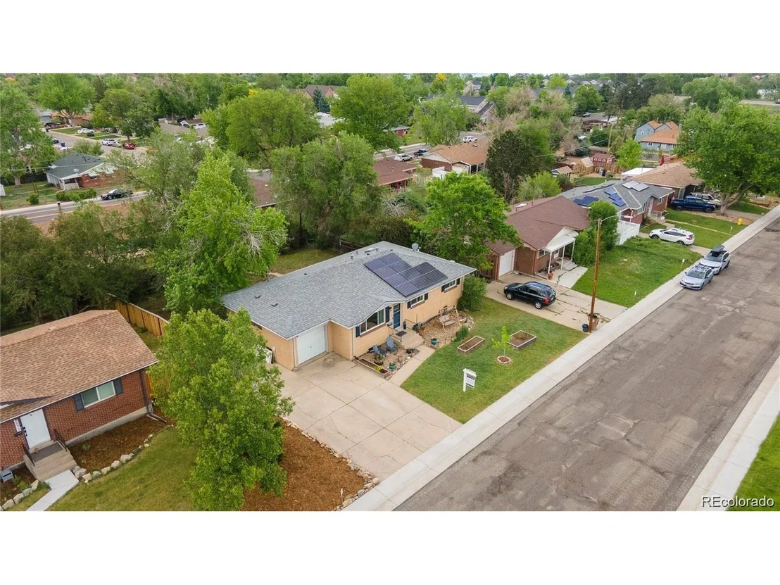 Photo of 6573 Benton Cir