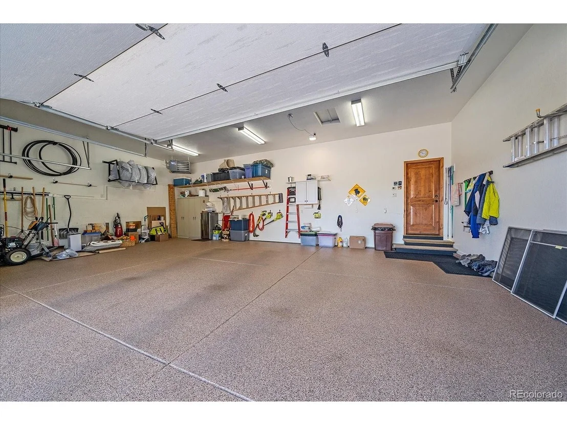 Photo of 1029 Blue Grass Trl