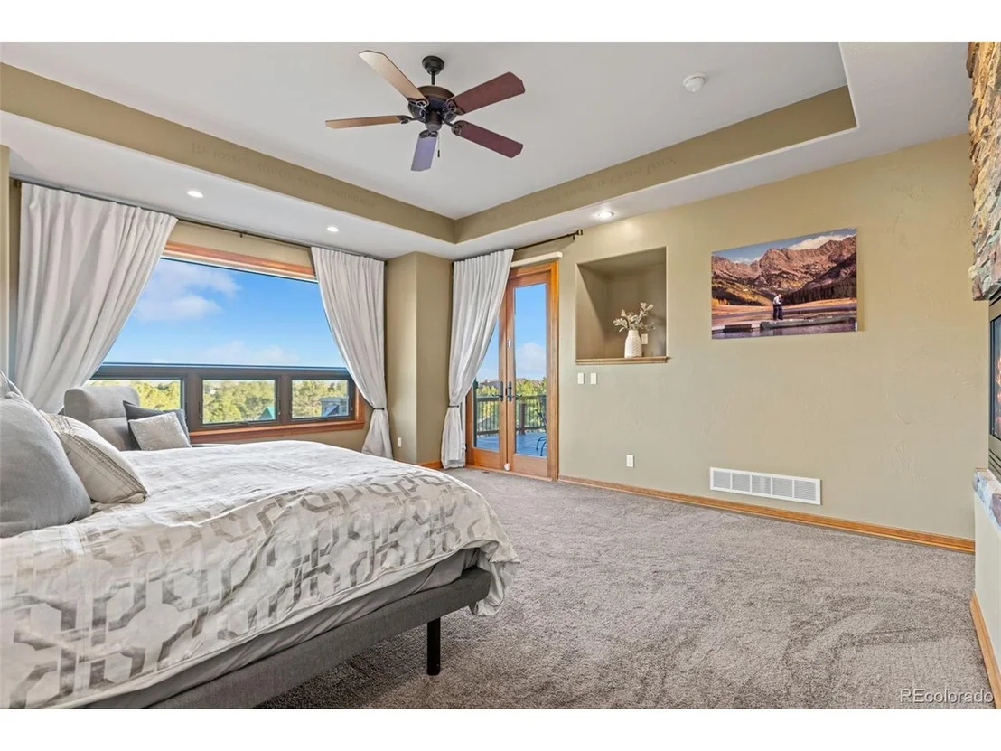 Photo of 47375 Conifer Cir