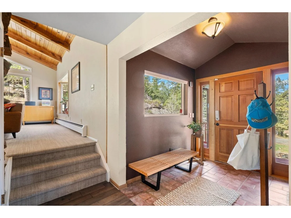 Photo of 526 Brook Rd