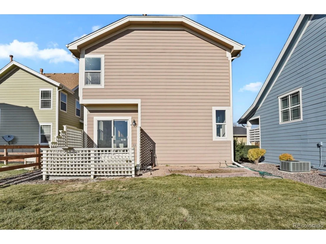 Photo of 3860 Red Deer Trl