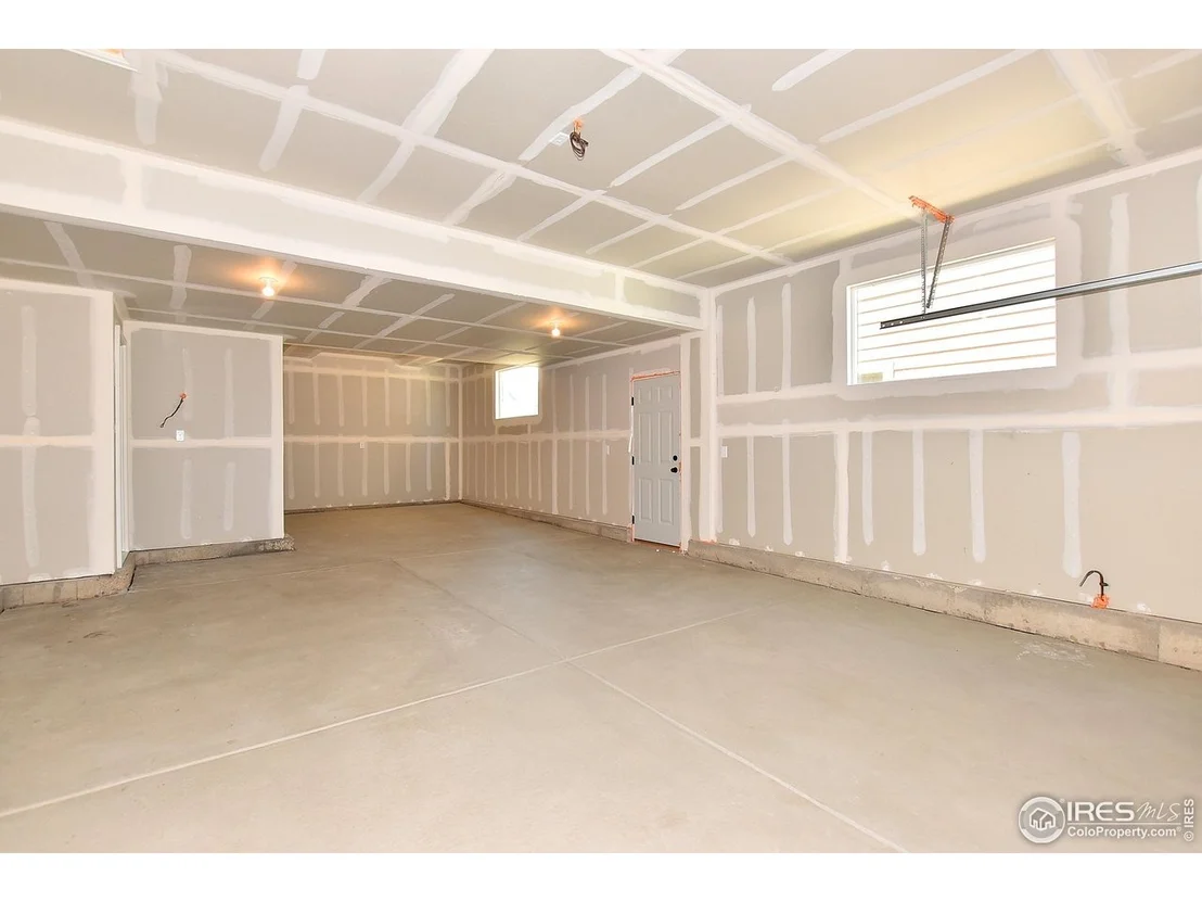 Photo of 611 86th Ave