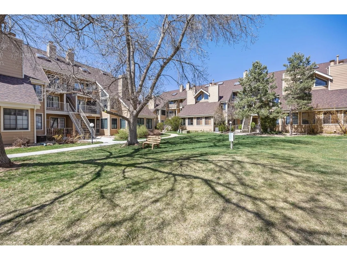 Photo of Unit B at 5904 Gunbarrel Ave
