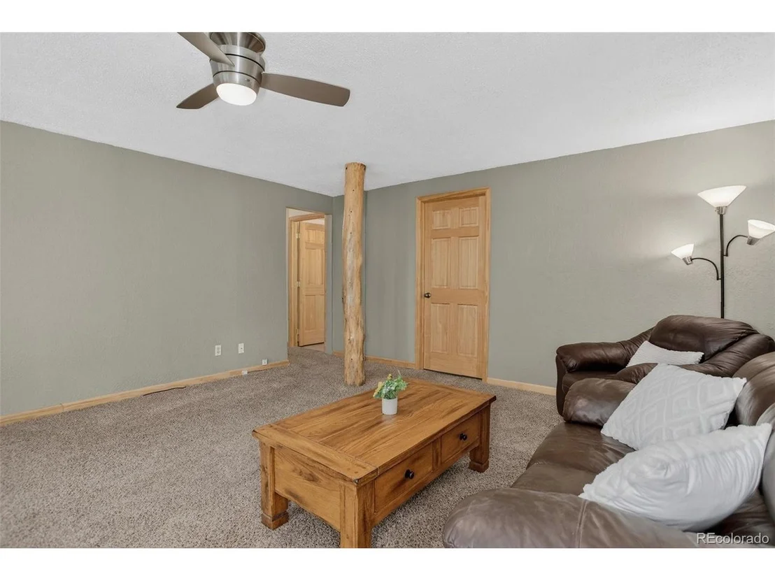 Photo of 11135 Kennedy Ave