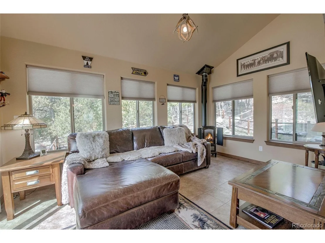 Photo of 2891 Nugget Rd