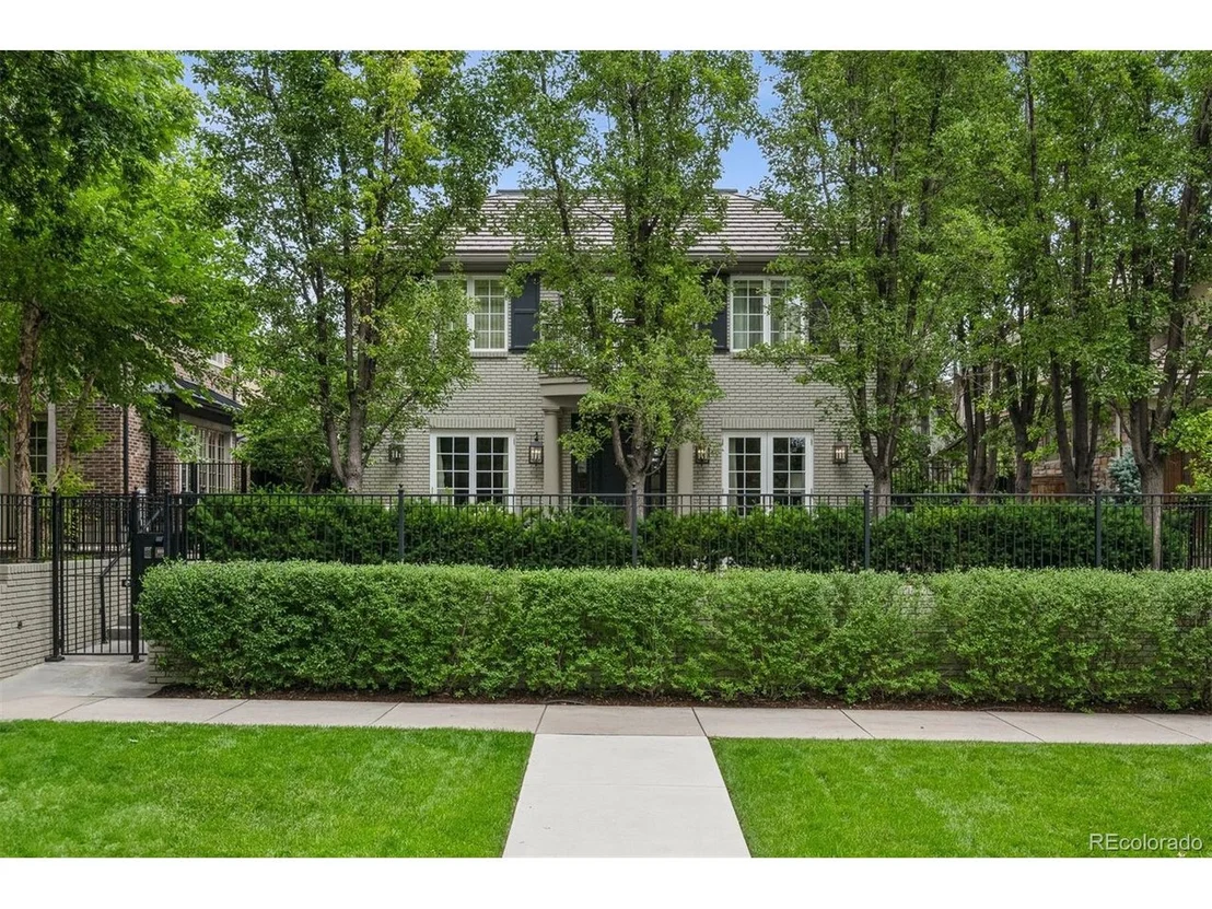Photo of 450 Steele St