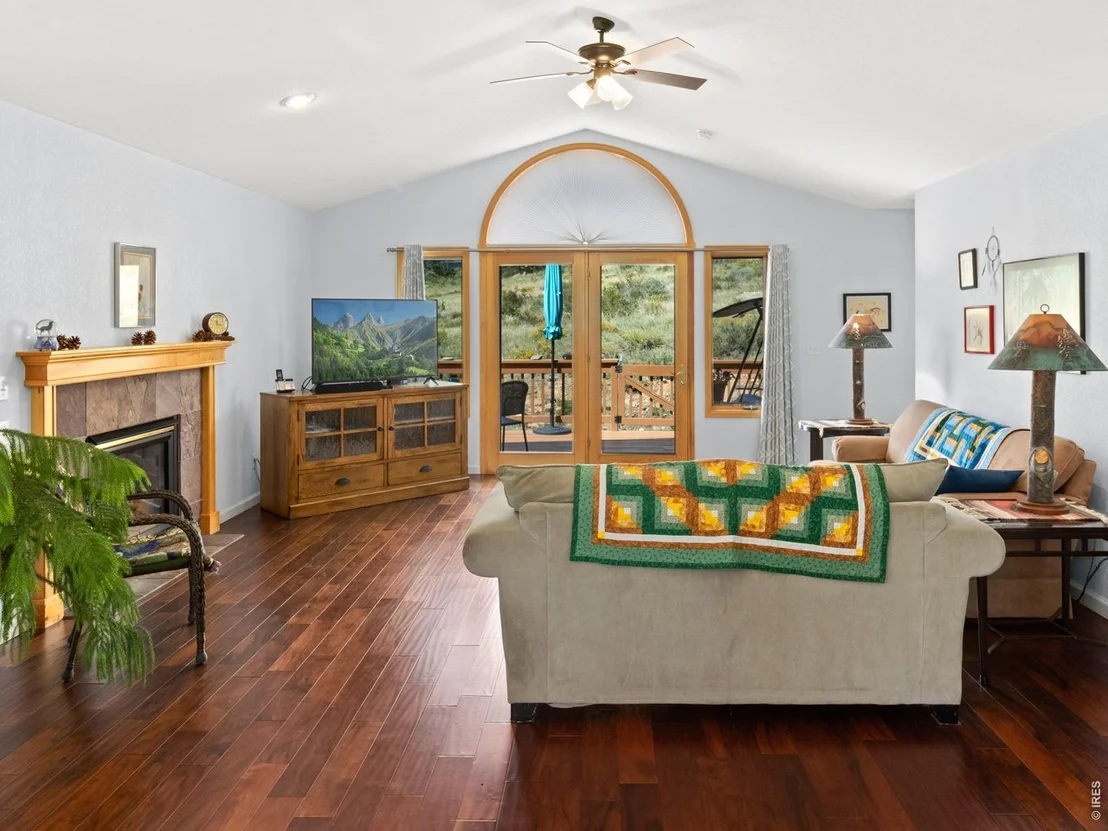 Photo of 677 Cedar Ridge Cir