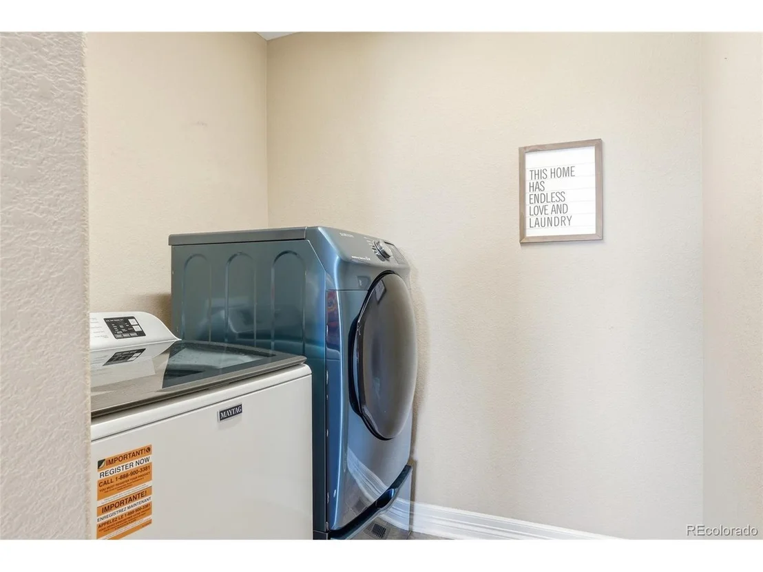 Photo of 3320 Empire Ave