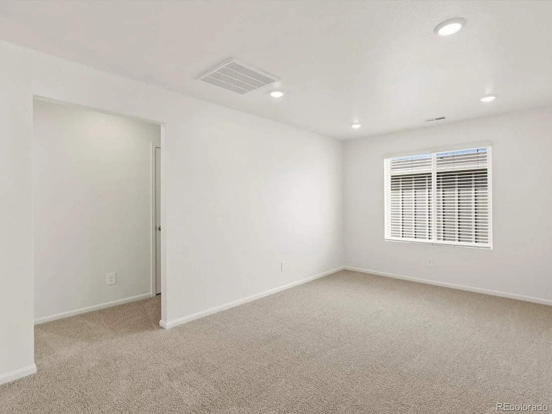 Photo of 4611 Sunsplash Way