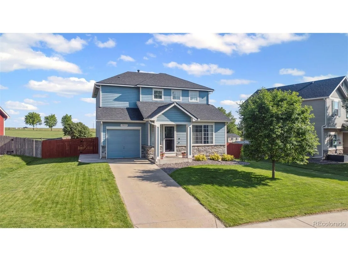 Photo of 7977 Emerson Ave