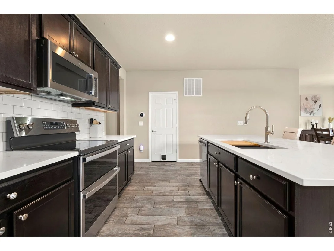 Photo of 10398 Stagecoach Ave
