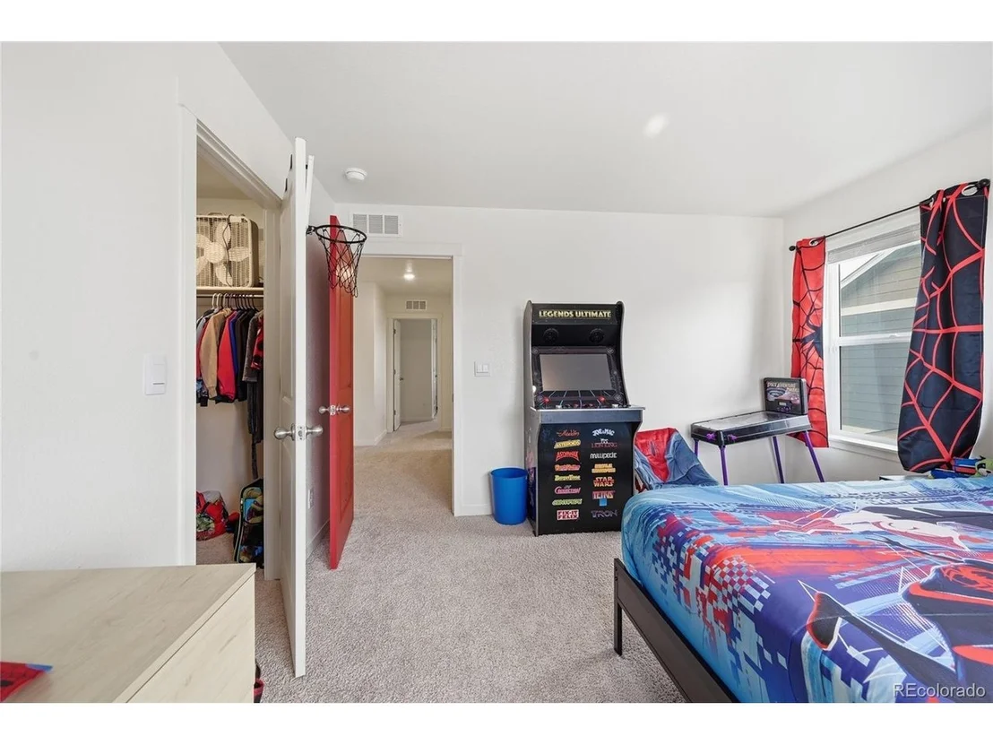 Photo of 281 Raven Ln