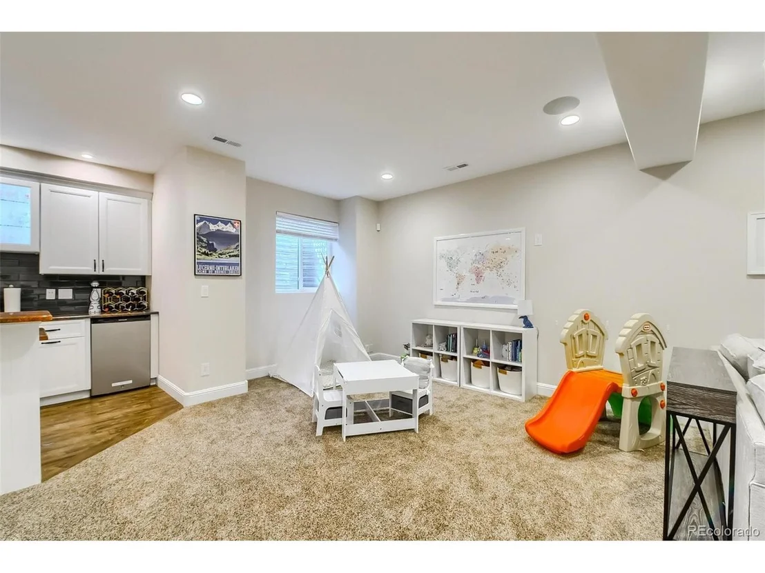 Photo of 7167 Terry Cir
