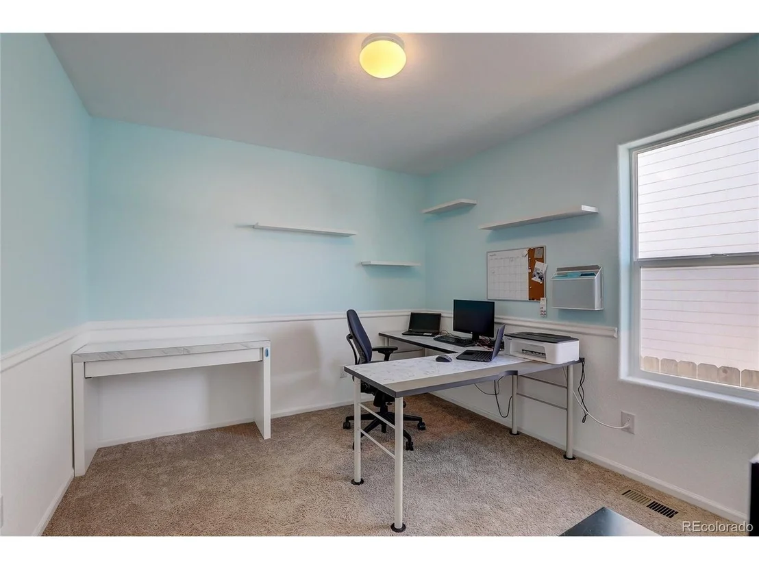 Photo of 47363 Iris Ave