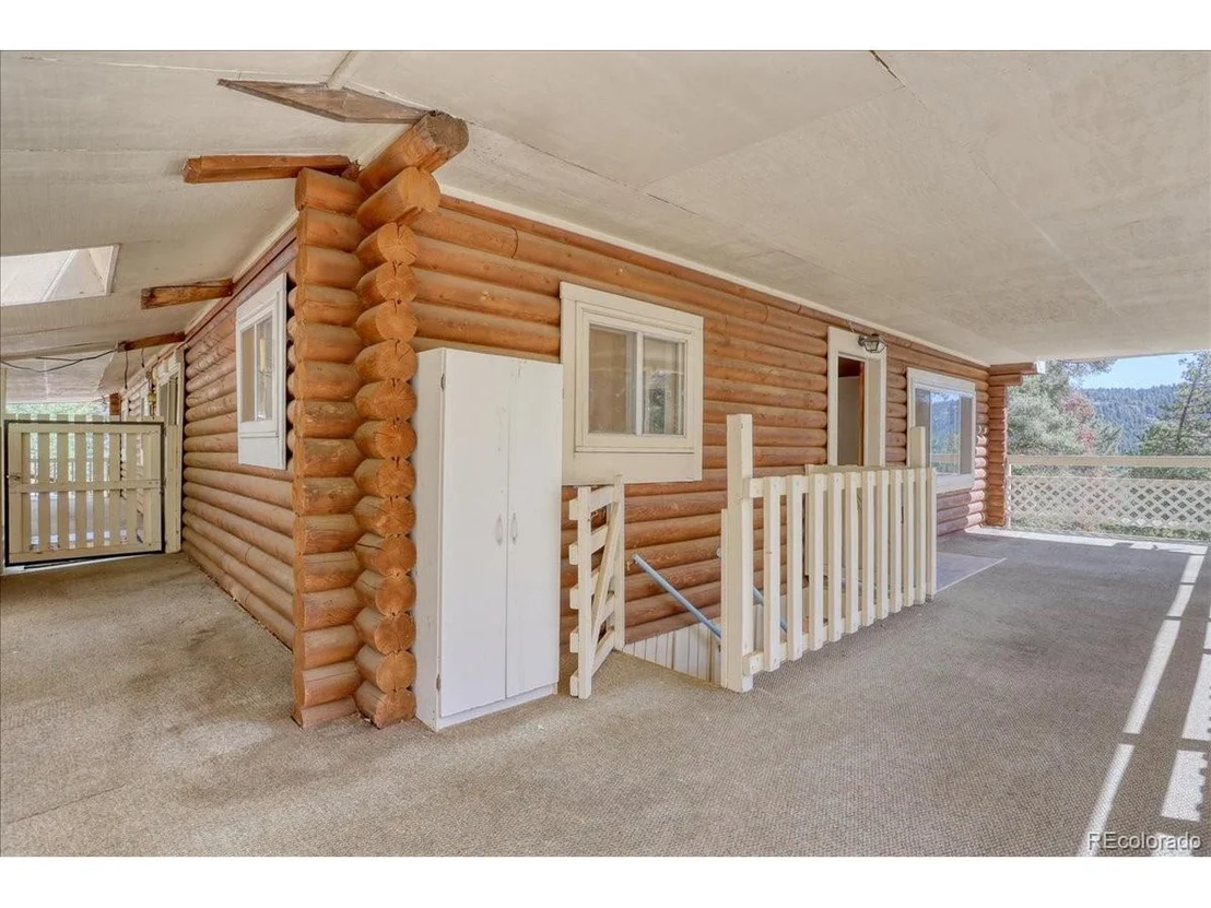 Photo of 25038 Red Cloud Dr