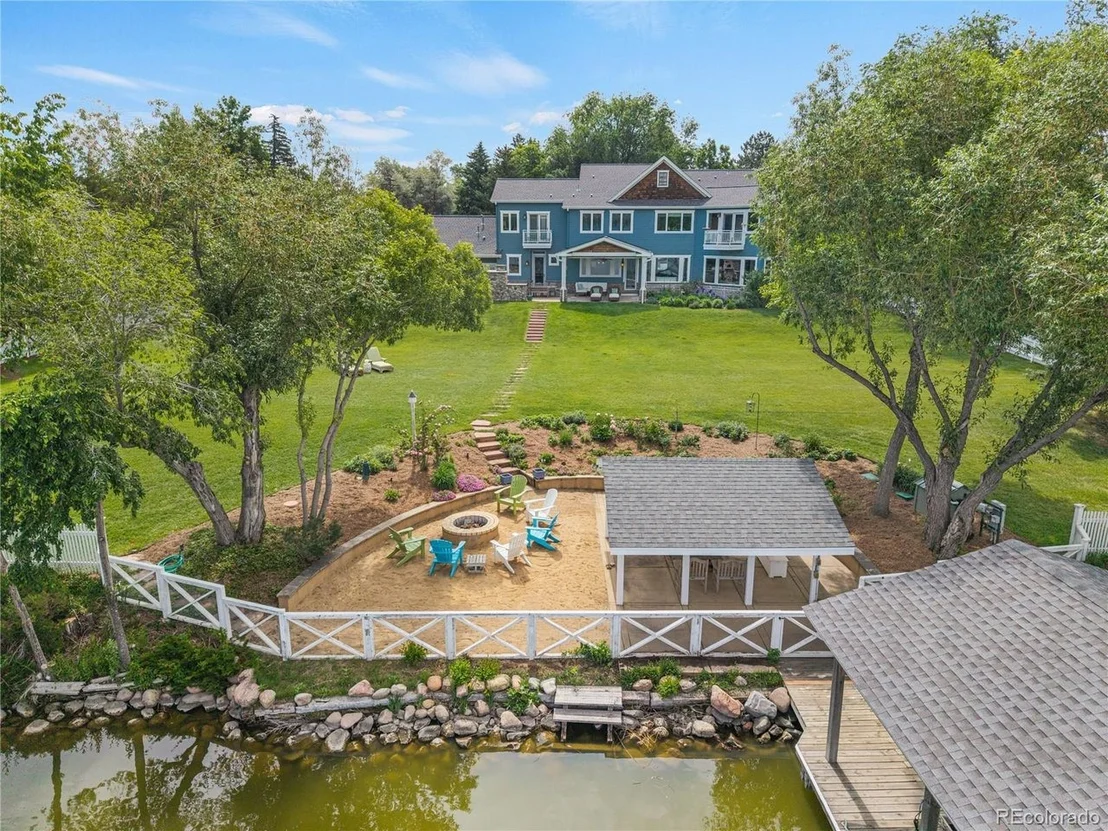 Photo of 7933 Anchor Dr