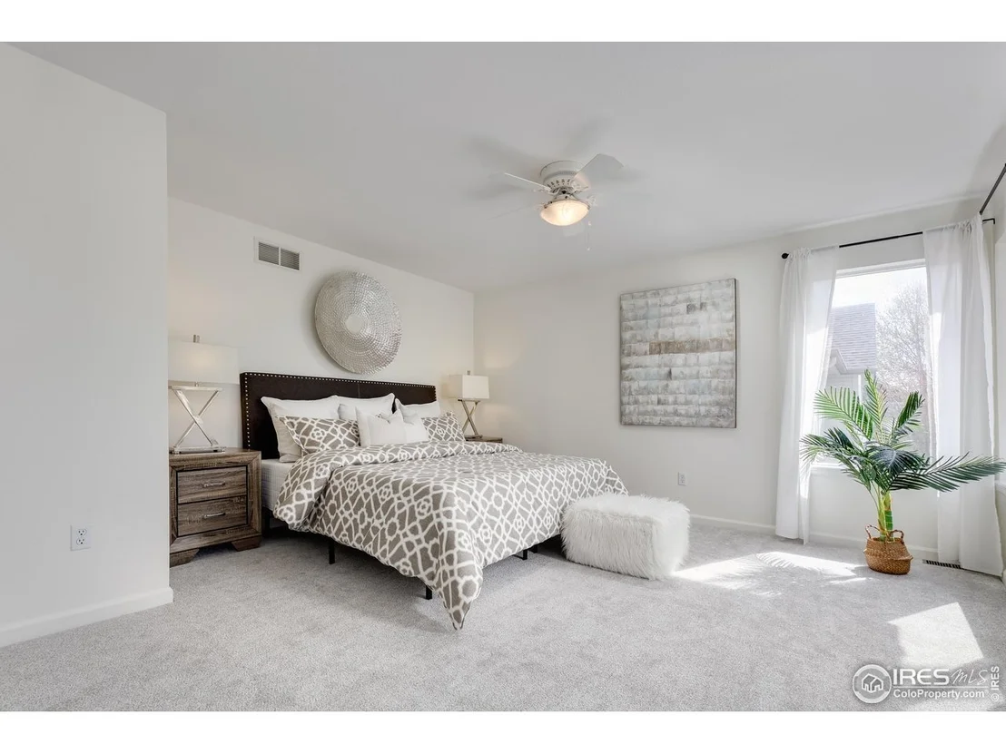 Photo of 4866 Franklin Dr