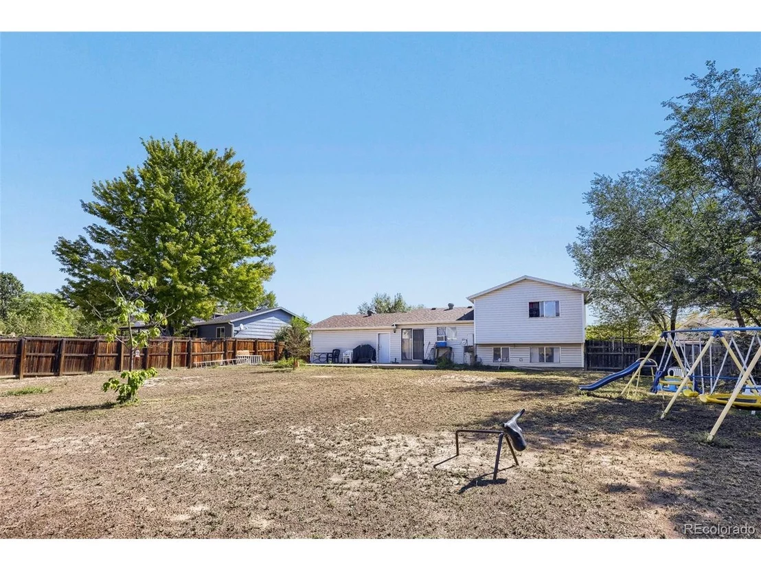 Photo of 10929 Birch Dr