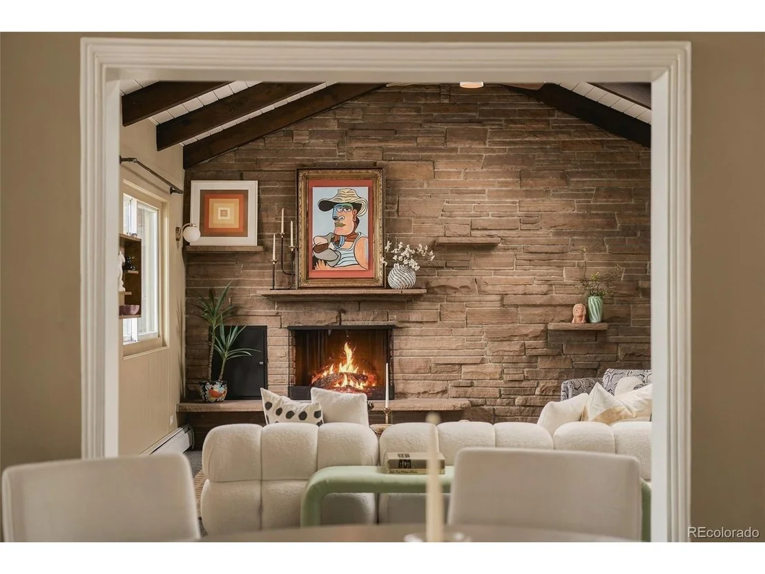 Photo of 4050 Field Dr