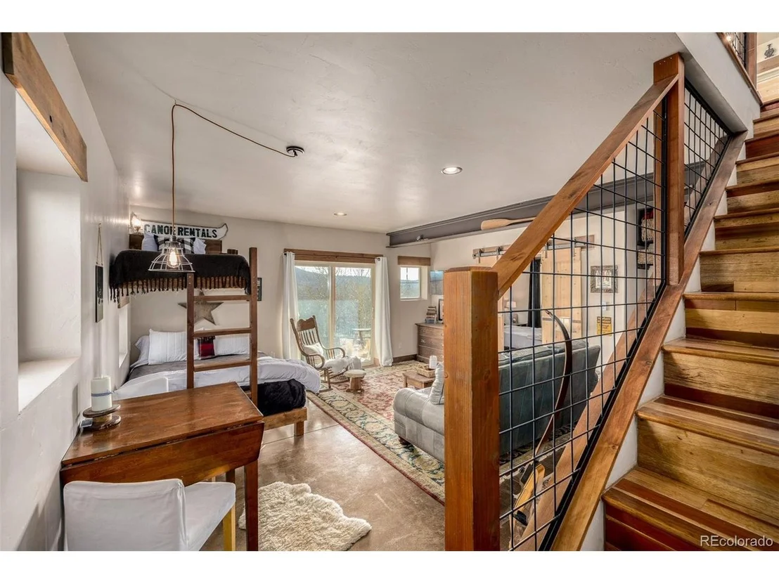 Photo of 405 Concord Dr