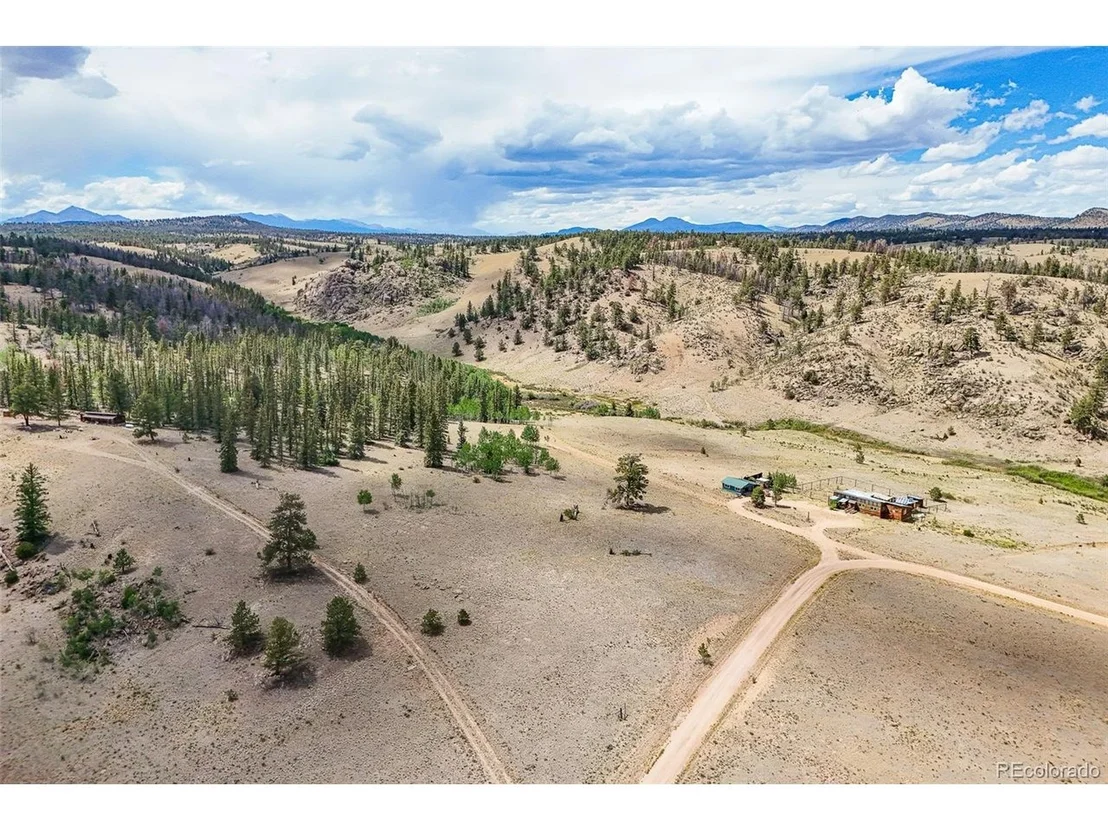 Photo of 1111 Latigo Loop