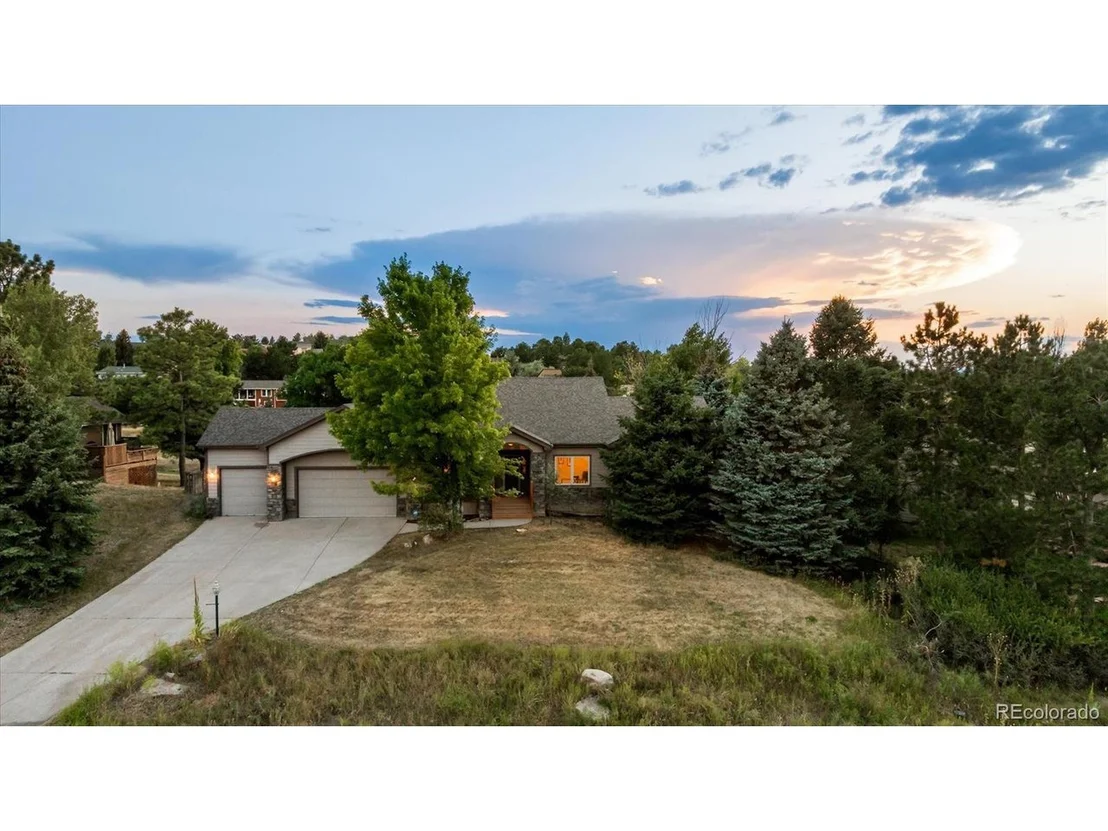 Photo of 6713 Hillside Way