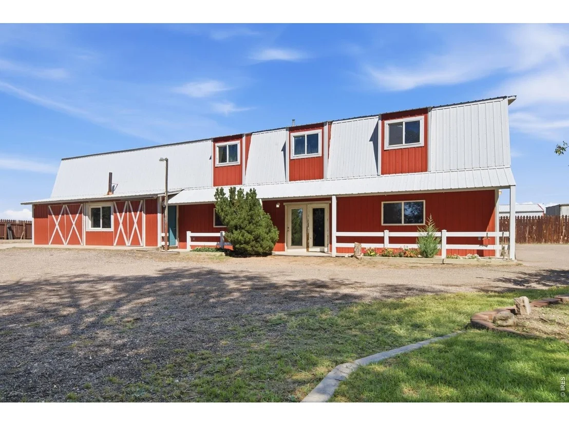 Photo of 33741 Highway 257