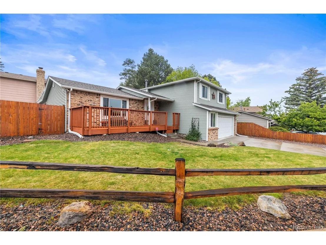 Photo of 2527 W 104th Cir