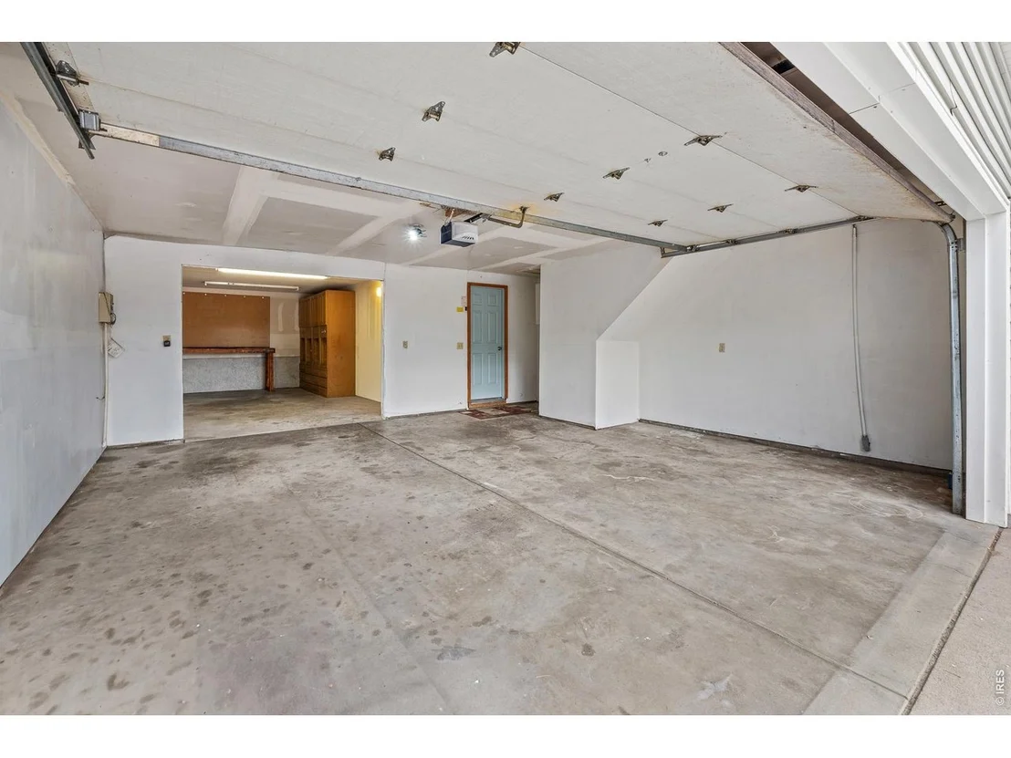 Photo of 1400 45th Ave