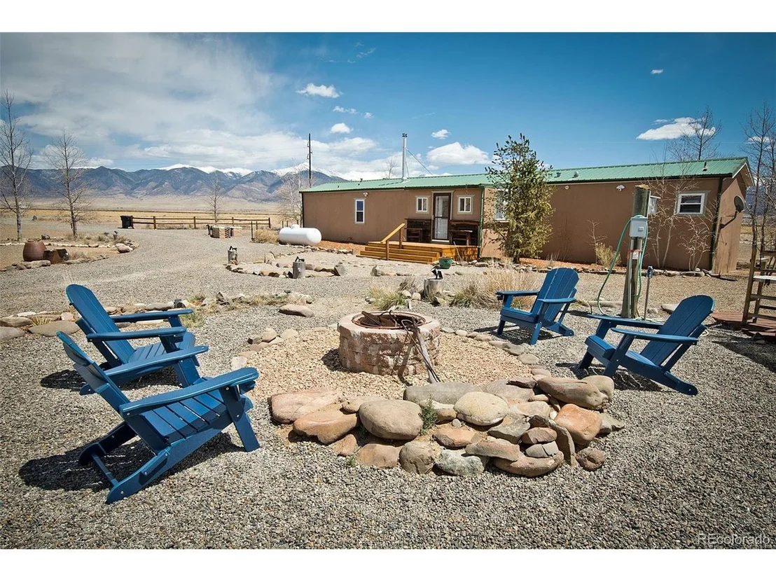 Photo of 27378 Red Cloud Ave
