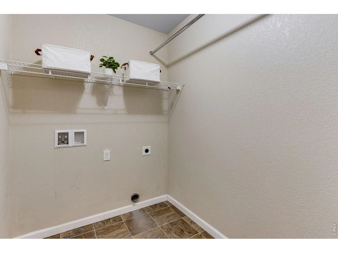 Photo of 405 Audubon Blvd