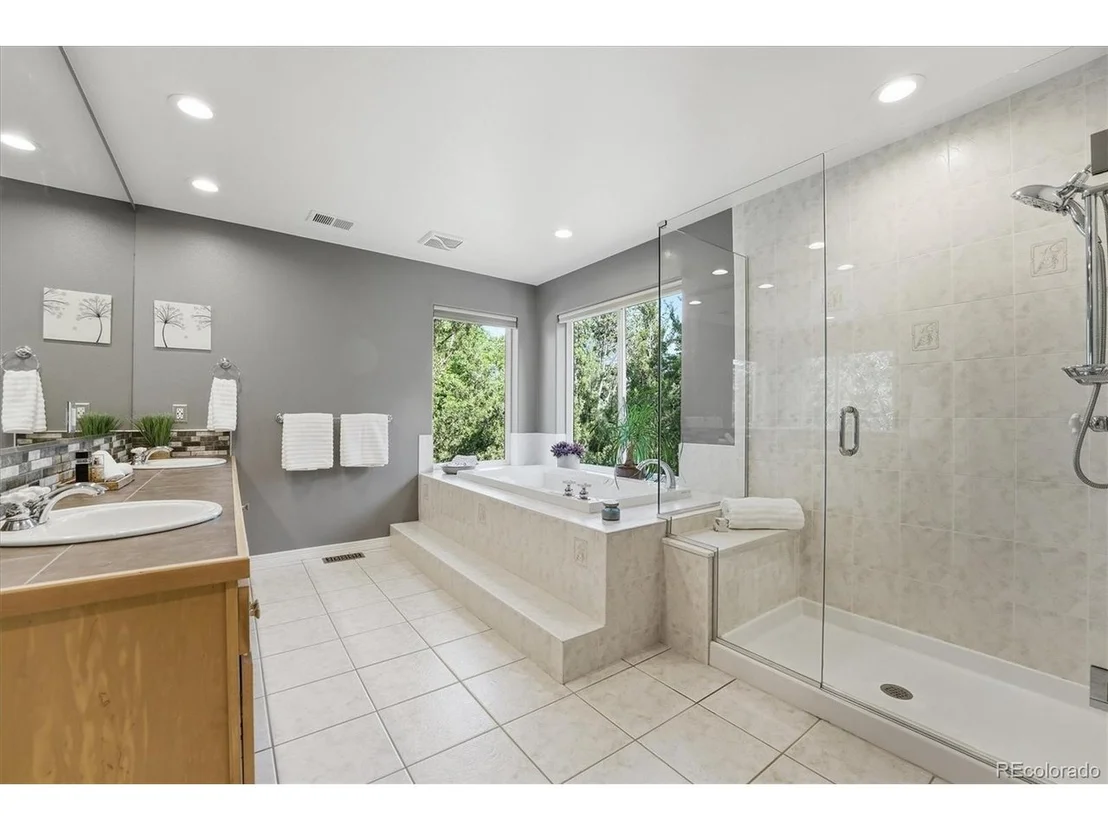 Photo of 1952 Amethyst Dr