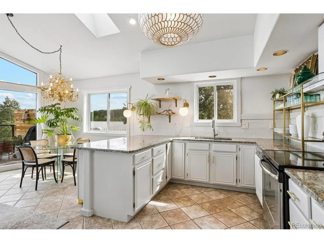 Photo of 38 Pinon Rd