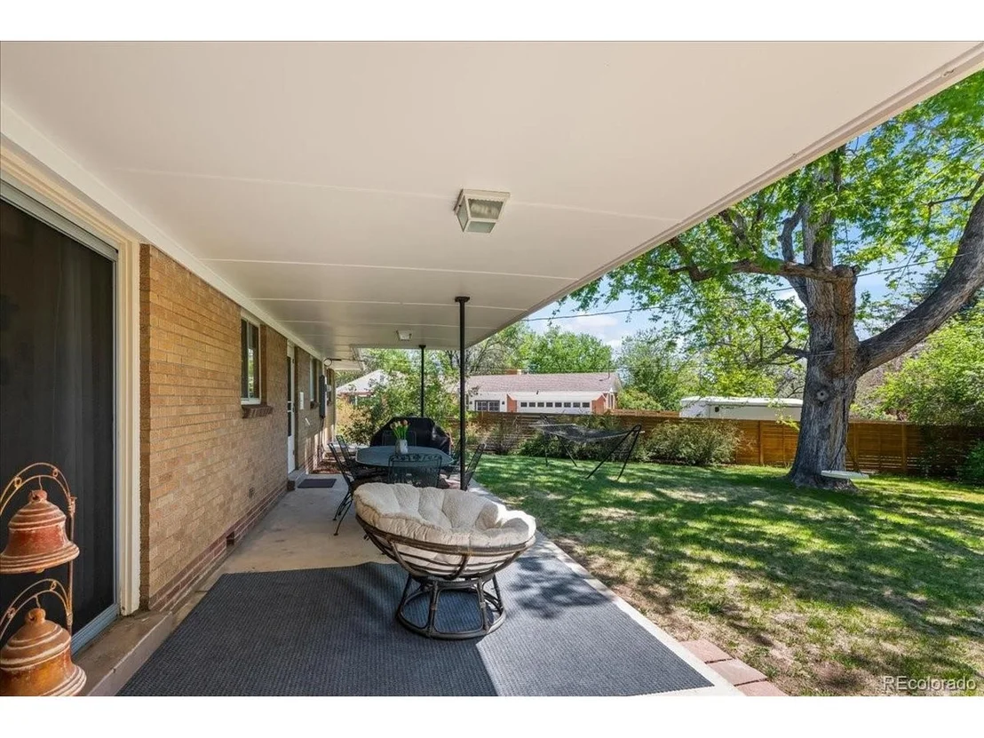 Photo of 40 Skyline Dr