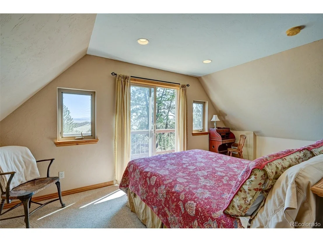 Photo of 447 Blacksmith Rd