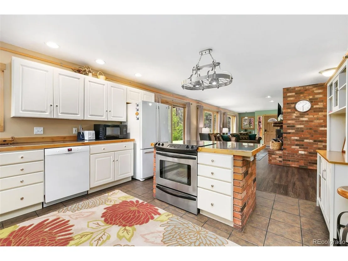 Photo of 28 Sly Fox Rd