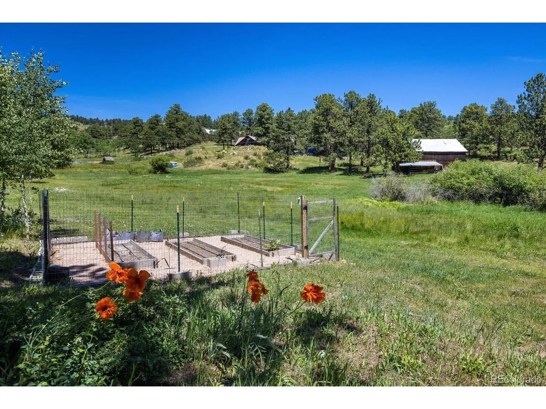 Photo of 463 Pine Glade Rd