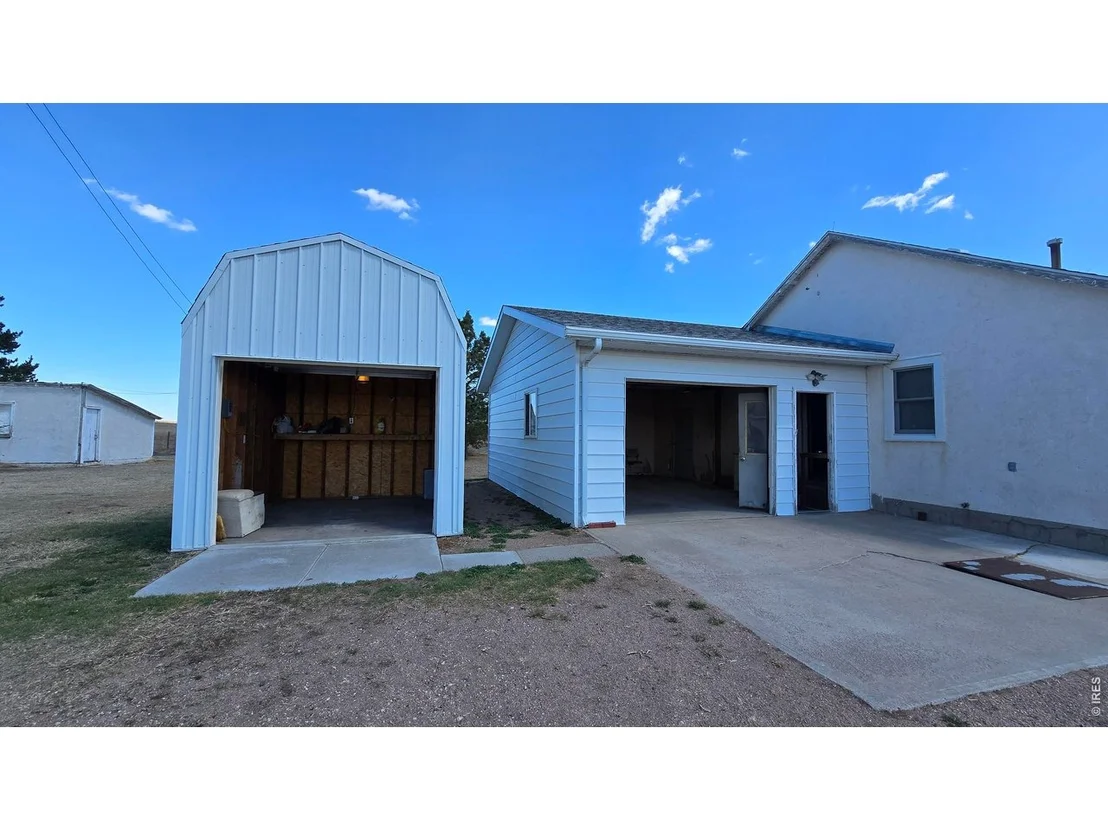 Photo of 37485 County Road 63