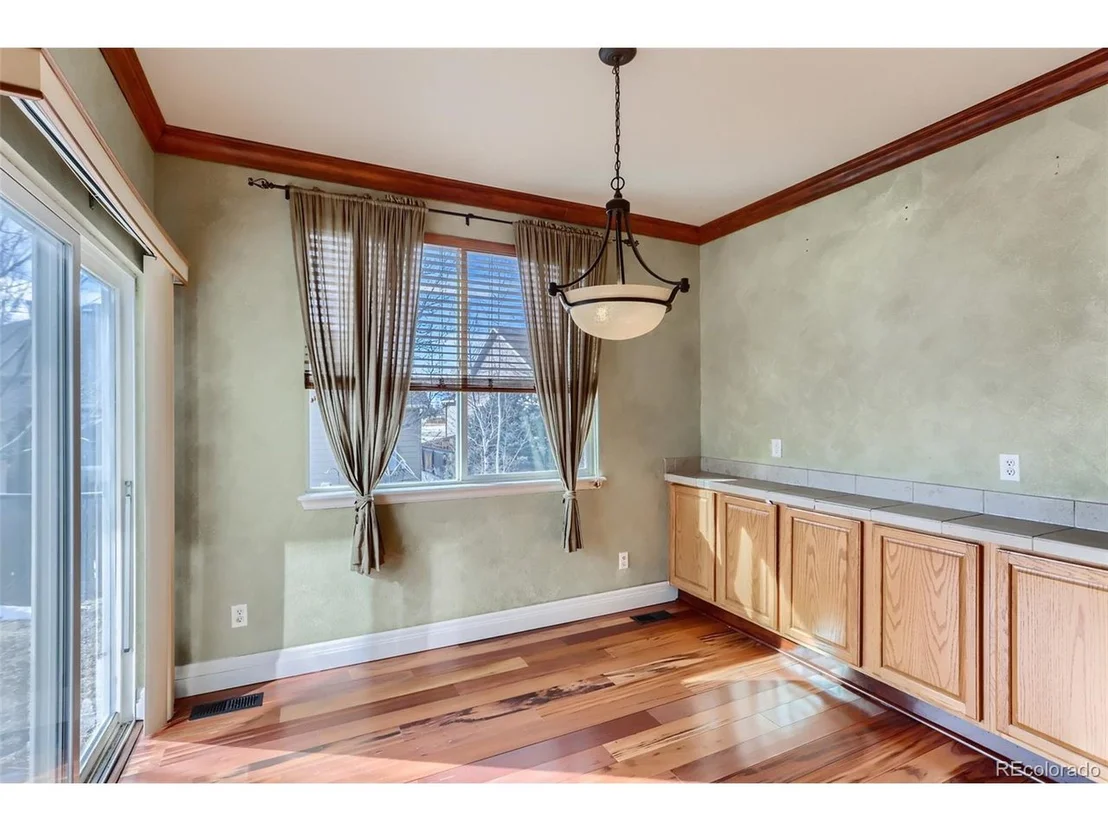 Photo of 6739 Thistle Ridge Ave