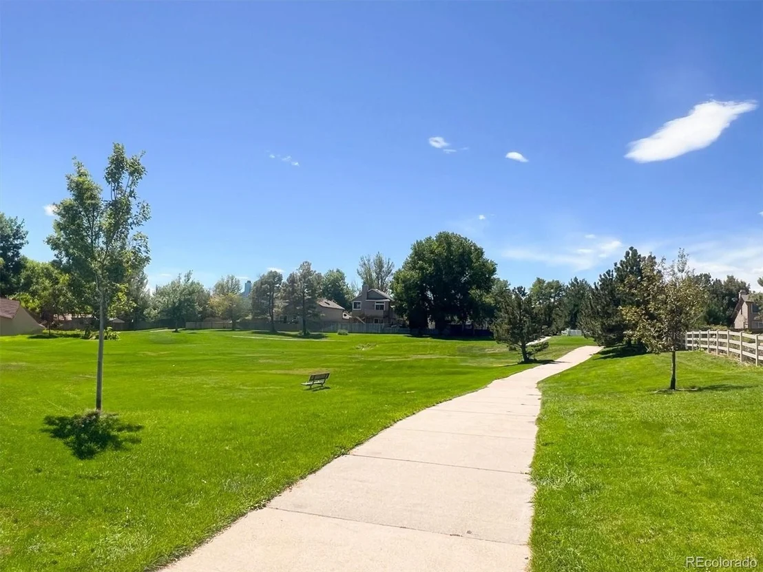 Photo of 2121 E 129th Dr