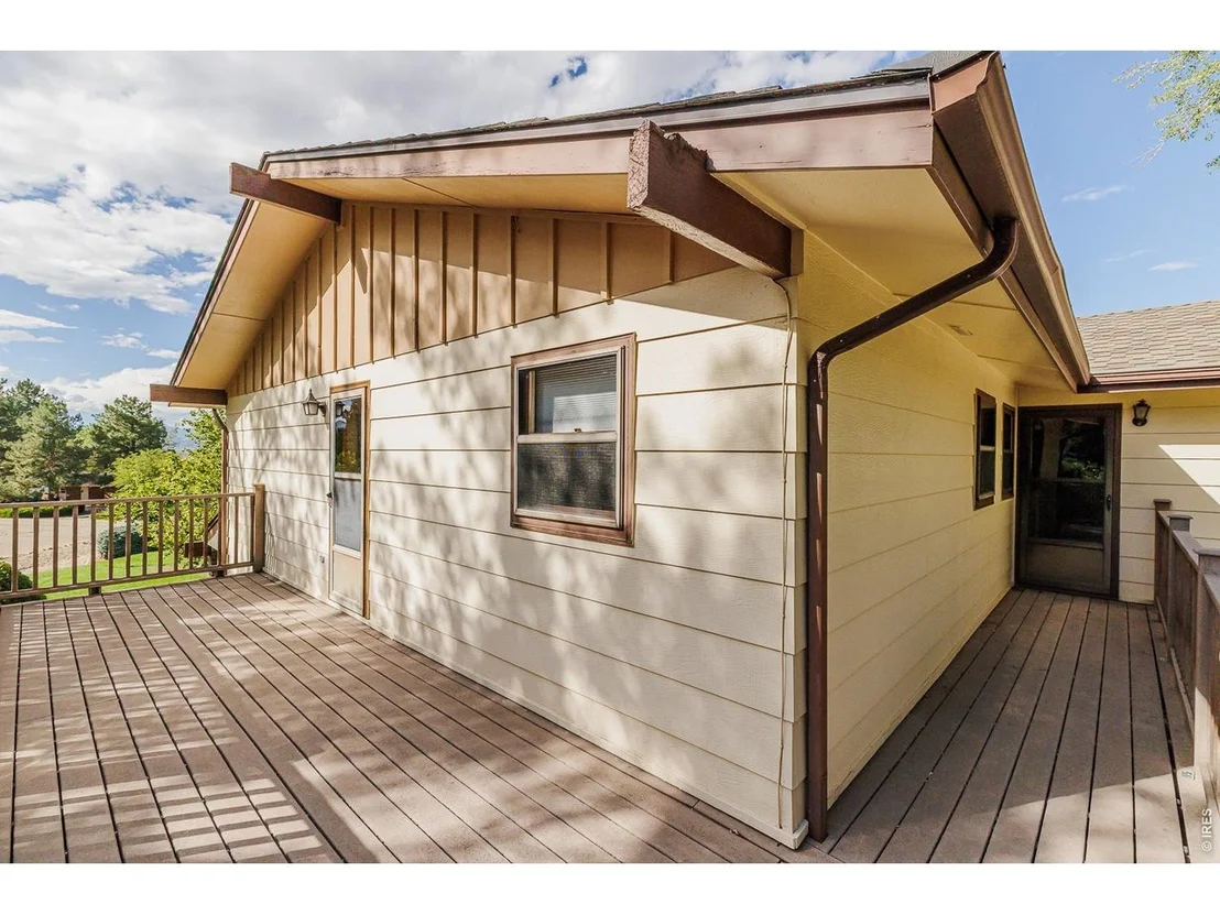 Photo of 6686 Apache Ct