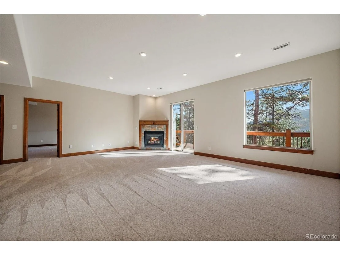 Photo of 28857 Cedar Cir