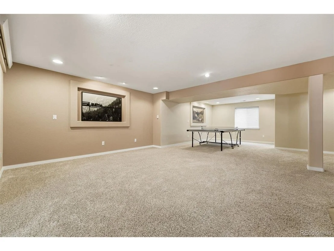 Photo of 1004 Boxelder Cir