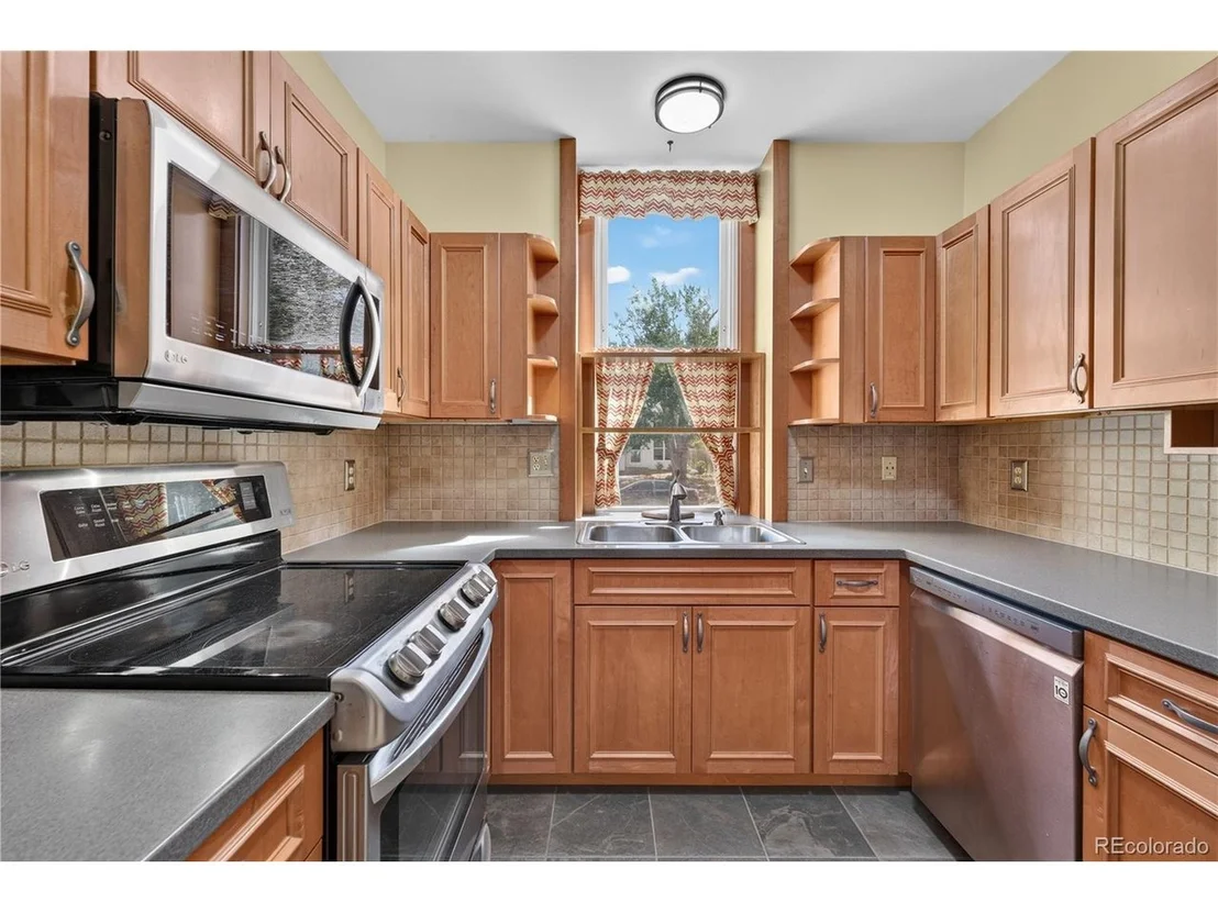 Photo of 960 Vetch Cir
