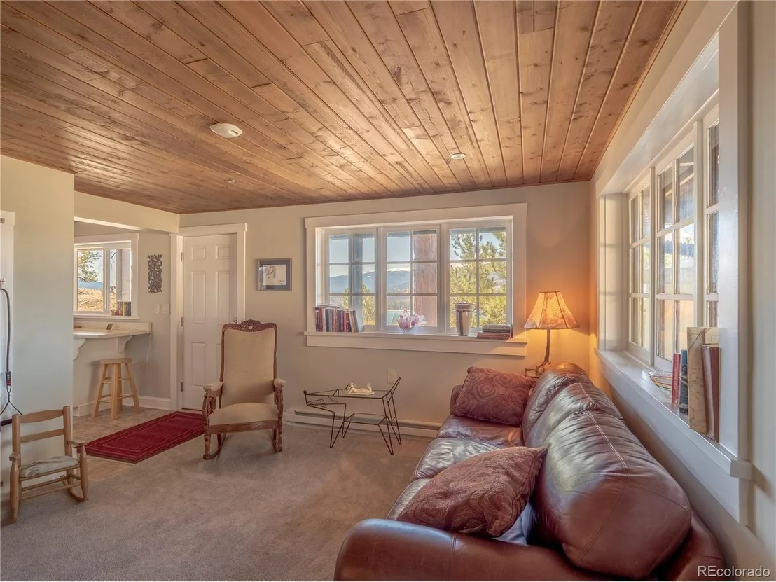 Photo of 48 Mount Hope Dr