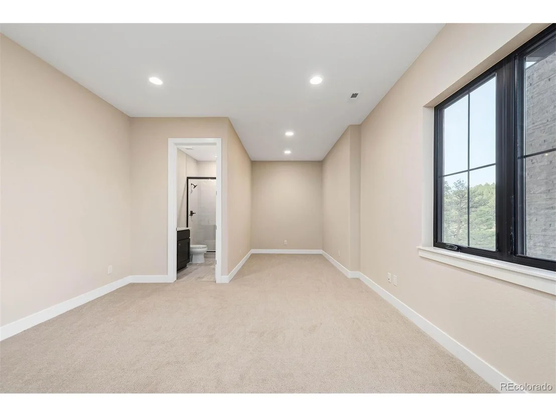Photo of 21383 Gold Rush Pl