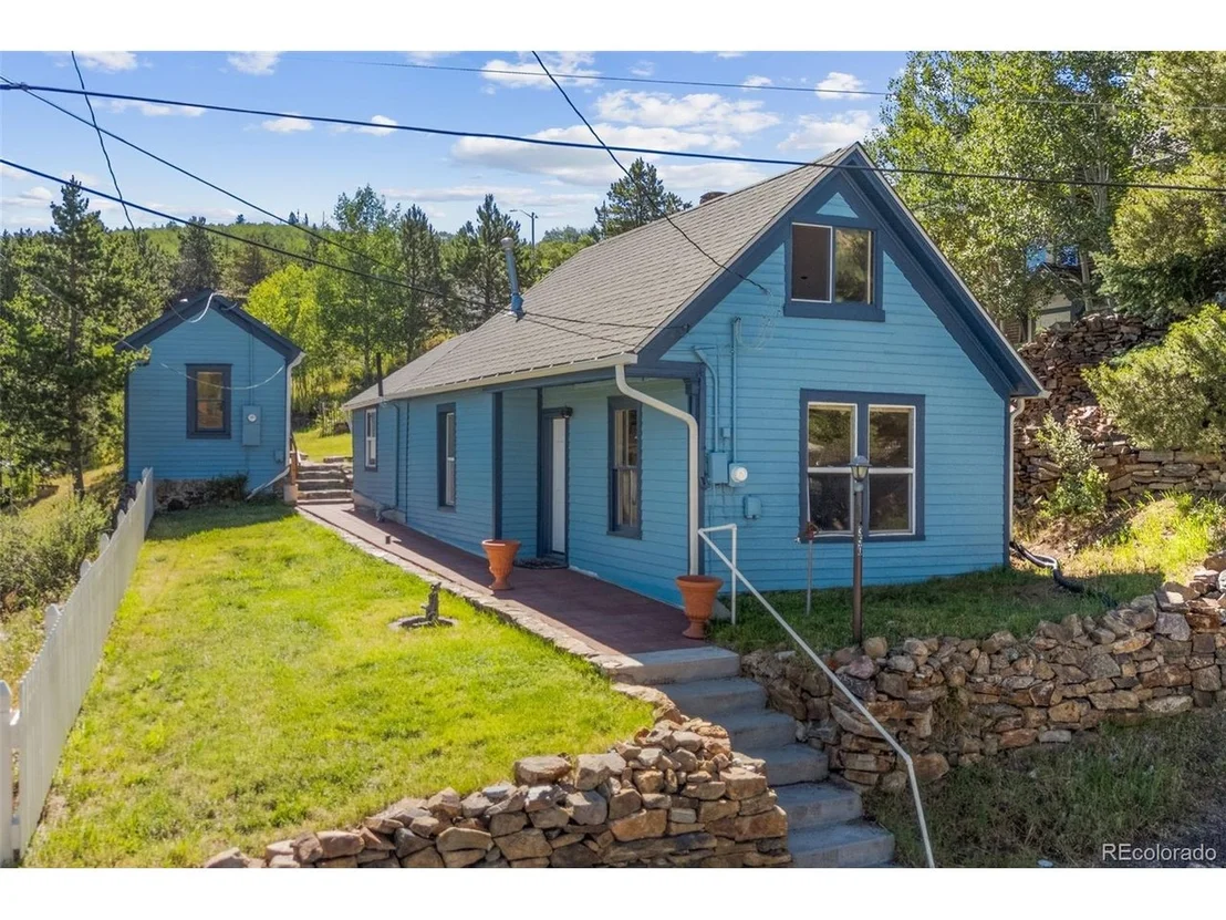 Photo of 350 Spring St