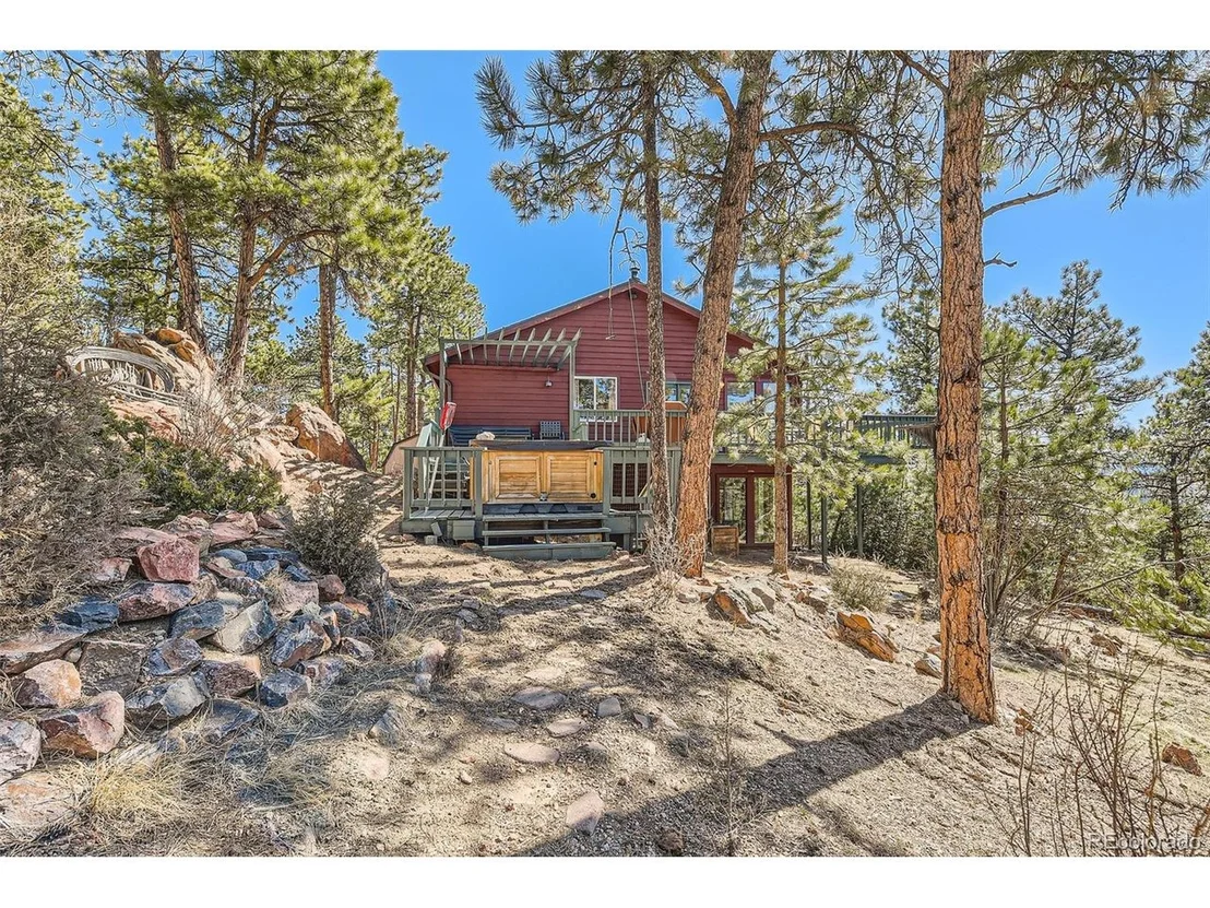 Photo of 421 Holmes Gulch Rd