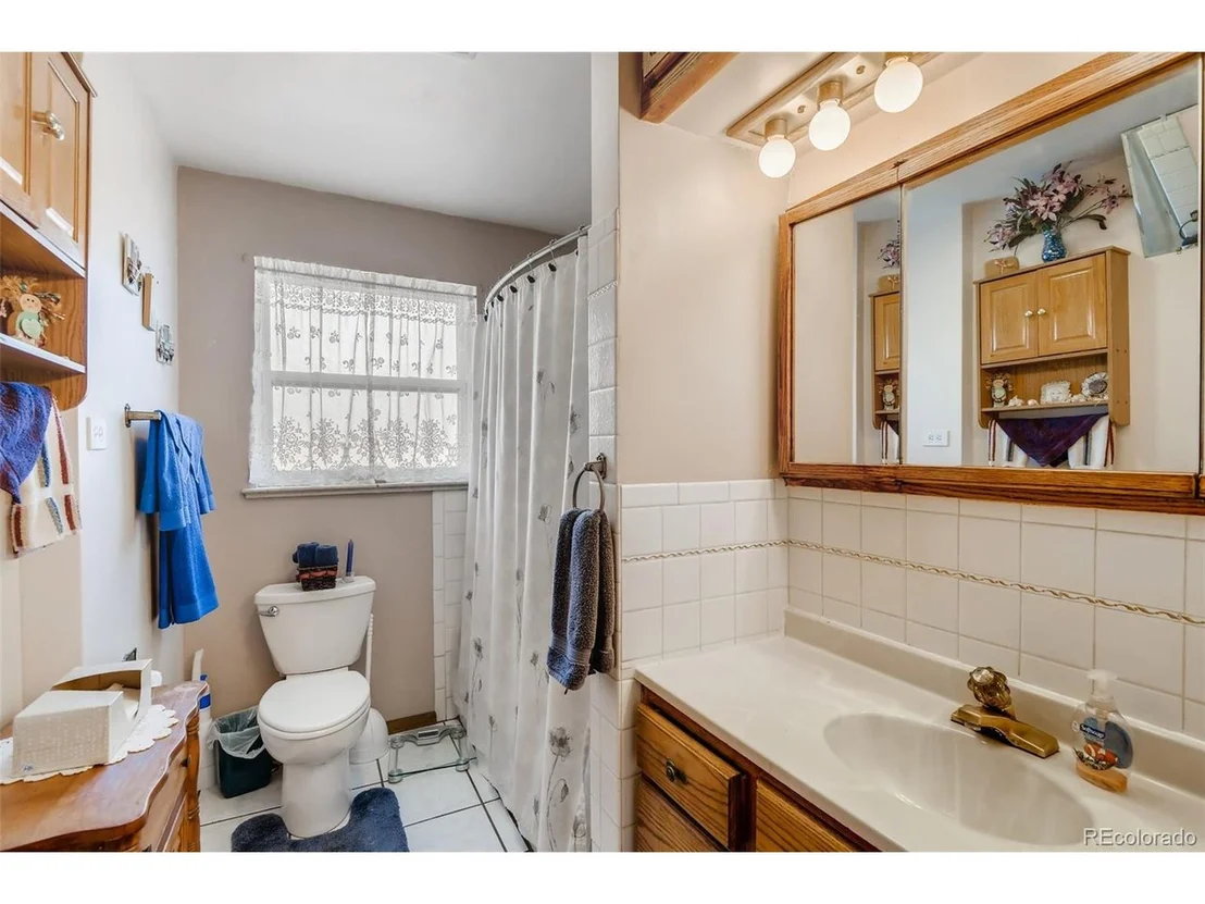 Photo of 1 Yates St